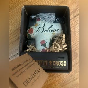 Demdaco art cross believe